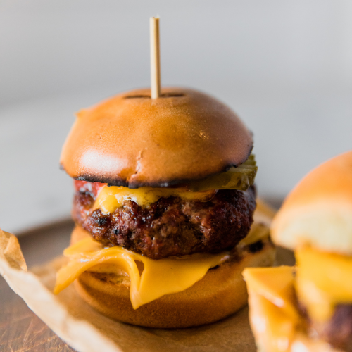 Backyard Burger Sliders Recipe – Perfectly Seasoned Burgers with Deron’s Miracle Meat Dust